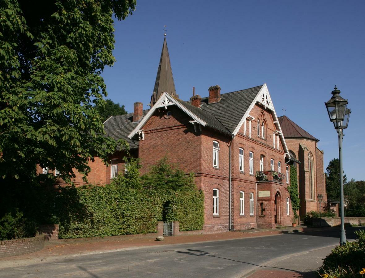 Gastehaus Altes Hotel Schute Lindern Exterior photo